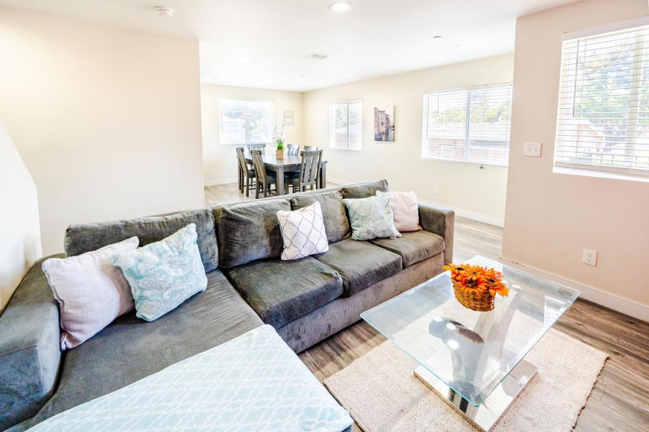 Spacious 5 Bedroom 3 Bath Modern Home By Downtown La With Parking Los Angeles Kültér fotó