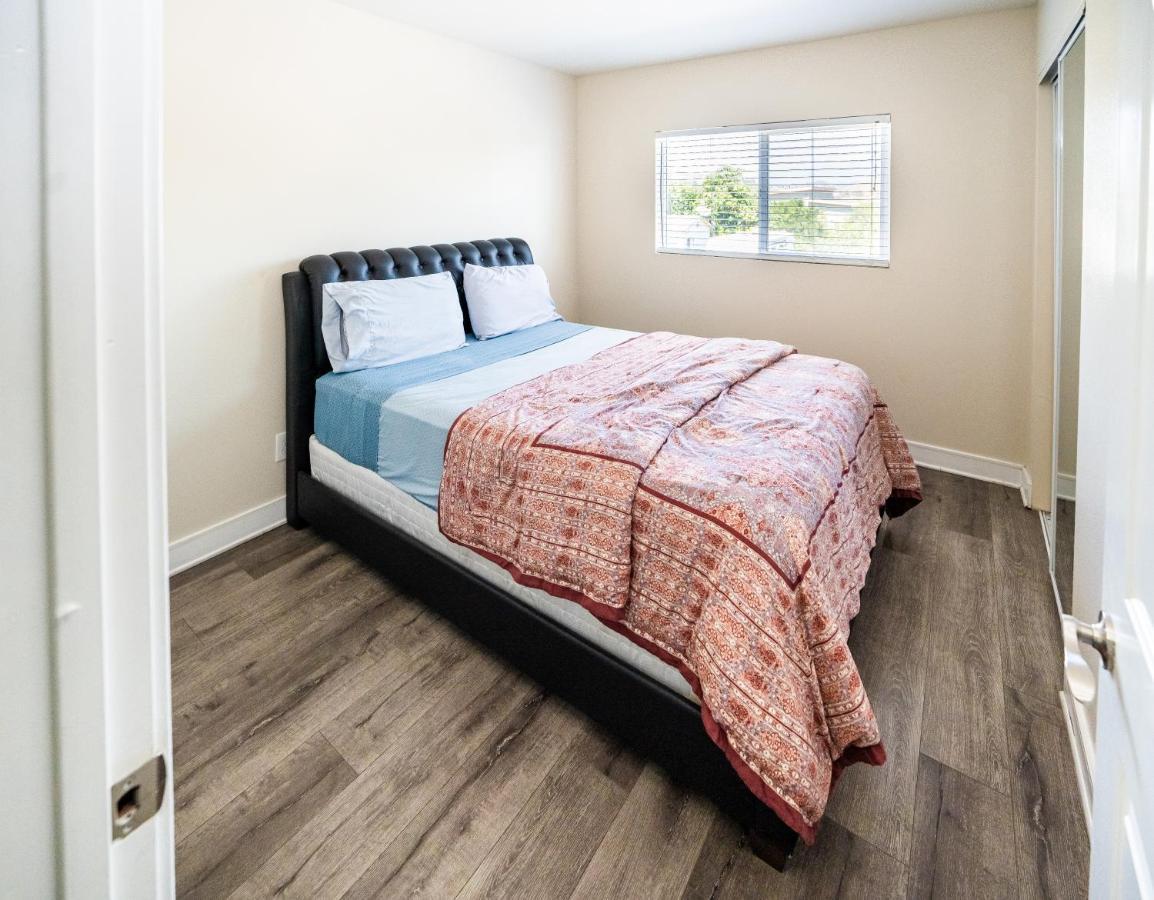 Spacious 5 Bedroom 3 Bath Modern Home By Downtown La With Parking Los Angeles Kültér fotó
